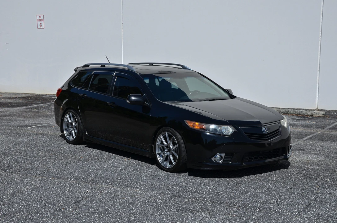 2011 Acura TSX 2nd Gen - Image 2 of 31