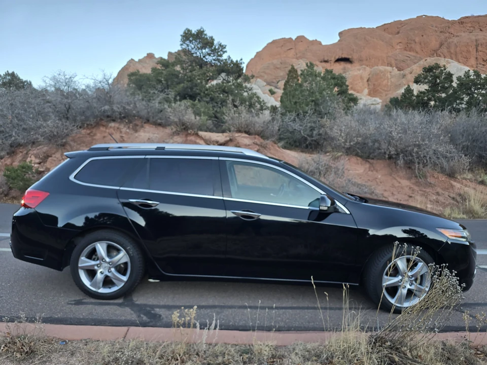 2011 Acura TSX 2nd Gen - Image 13 of 31