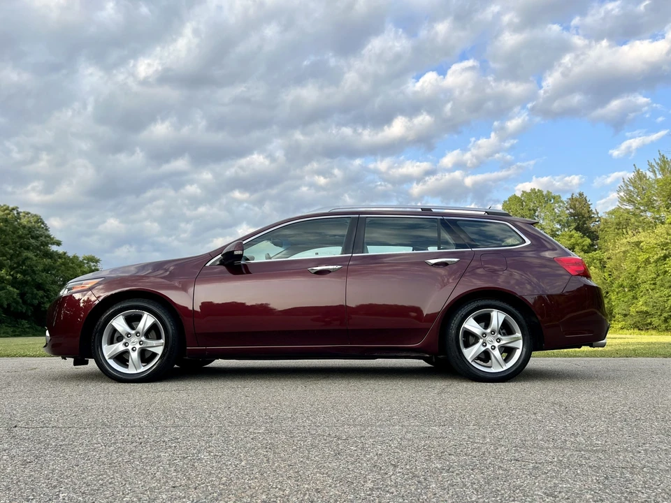 2011 Acura TSX 2nd Gen - Image 11 of 31