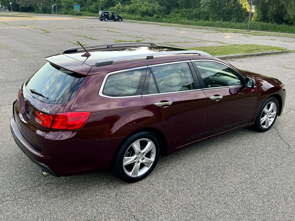 2011 Acura TSX 2nd Gen - Image 25 of 31
