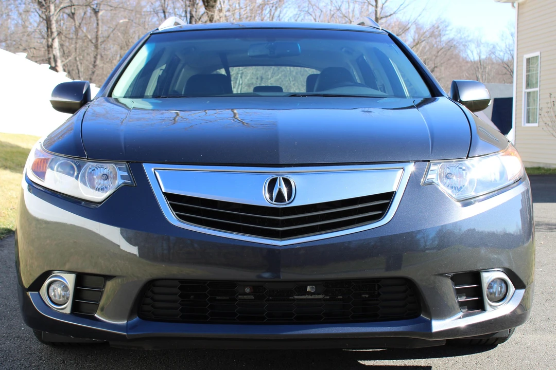 2011 Acura TSX 2nd Gen - Image 2 of 5