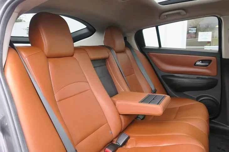 2011 Acura ZDX 1st Gen - Image 10 of 18