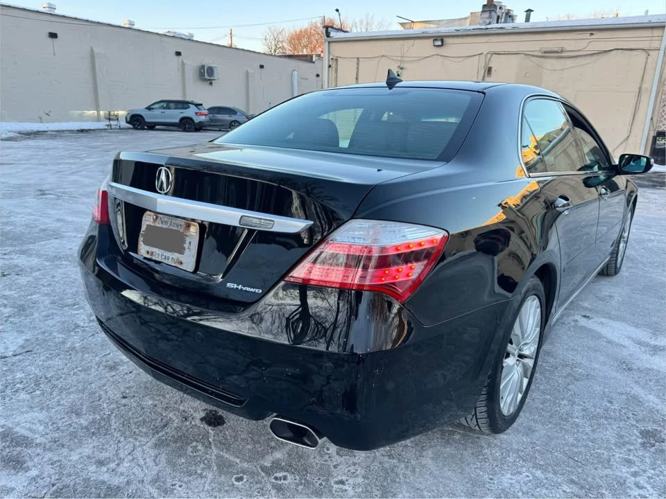 2011 Acura RL 2nd Gen - Image 9 of 16