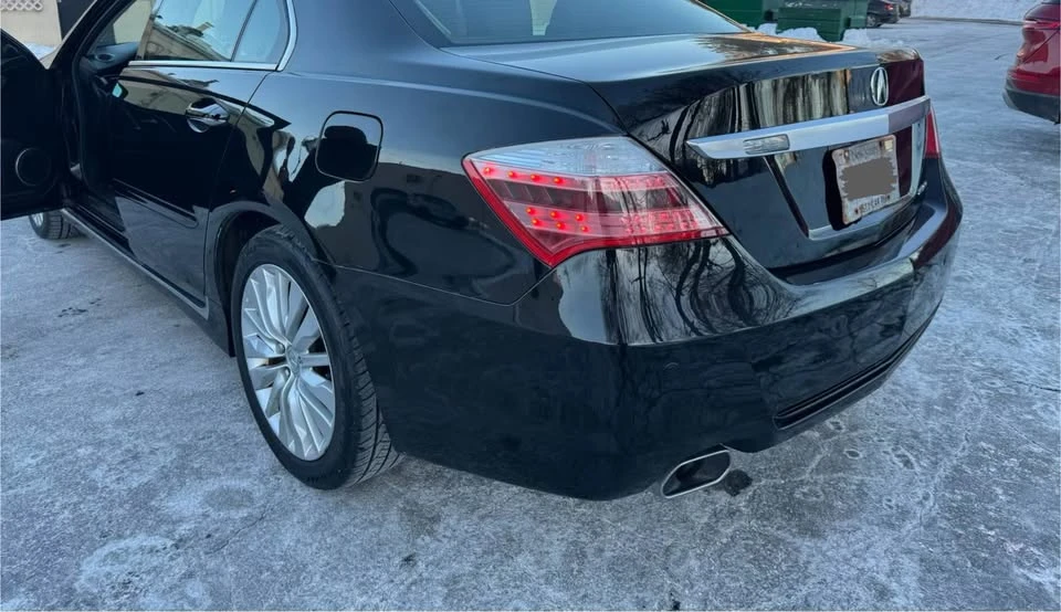 2011 Acura RL 2nd Gen - Image 7 of 16