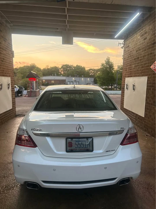2011 Acura RL 2nd Gen - Image 4 of 7