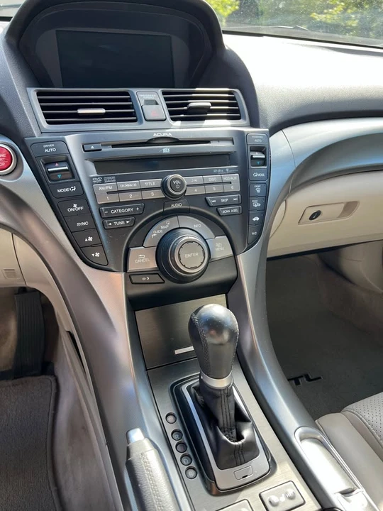 2011 Acura TL 4th Gen - Image 13 of 15
