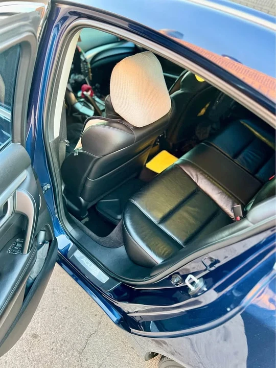 2011 Acura TL 4th Gen - Image 14 of 19