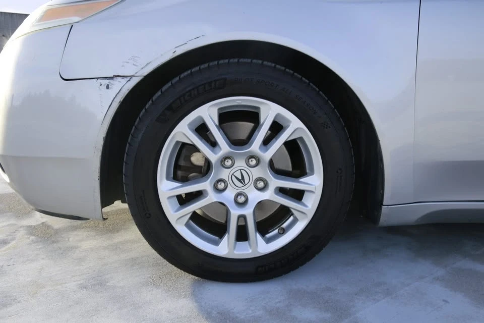 2011 Acura TL 4th Gen - Image 18 of 19