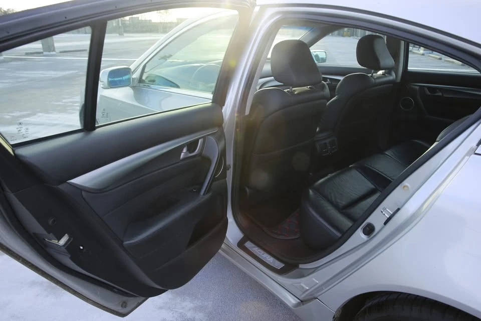 2011 Acura TL 4th Gen - Image 13 of 19