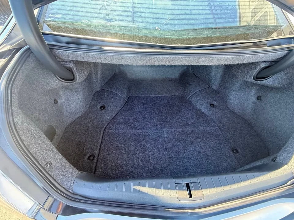 2011 Acura TL 4th Gen - Image 15 of 19