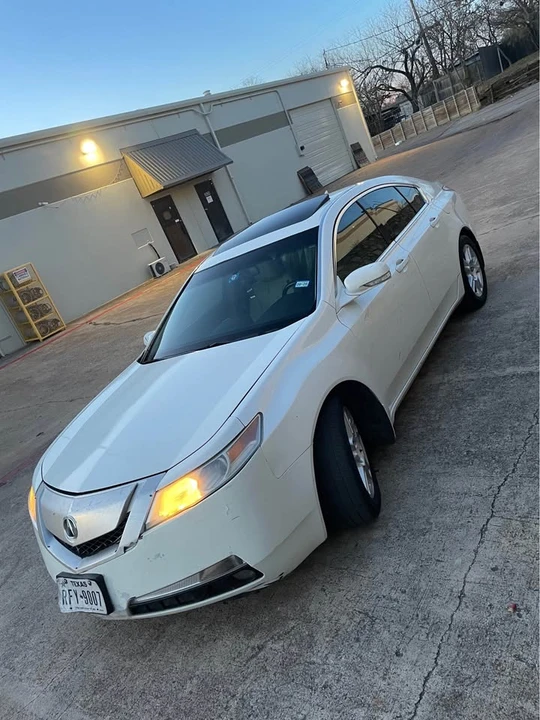 2011 Acura TL 4th Gen - Image 4 of 11