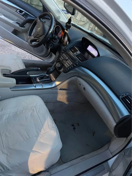 2011 Acura TL 4th Gen - Image 6 of 11