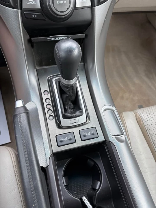 2011 Acura TL 4th Gen - Image 12 of 20