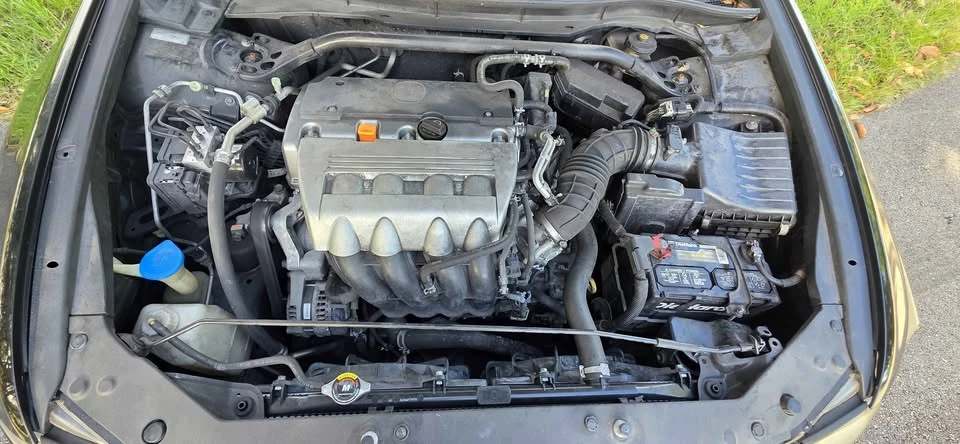 2011 Acura TL 4th Gen - Image 4 of 15