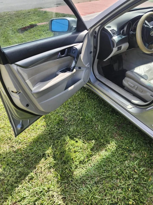 2011 Acura TL 4th Gen - Image 6 of 10