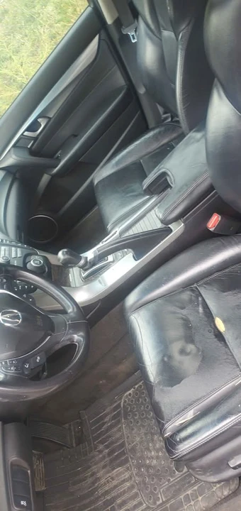 2011 Acura TL 3rd Gen - Image 6 of 10