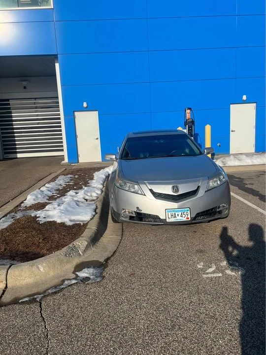 2011 Acura TL 4th Gen - Image 2 of 9