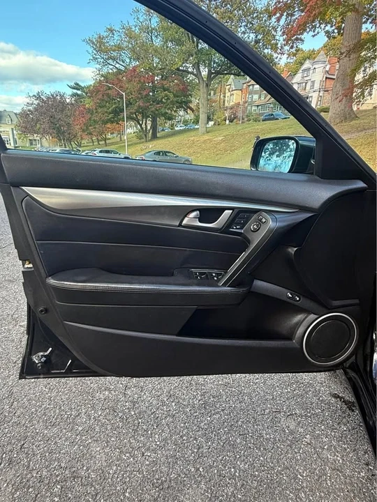 2011 Acura TL 4th Gen - Image 10 of 13