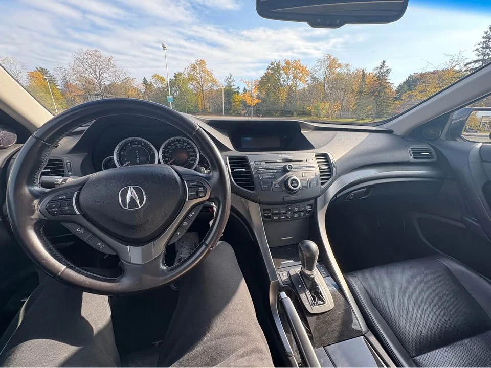 2011 Acura TSX 2nd Gen - Image 11 of 13