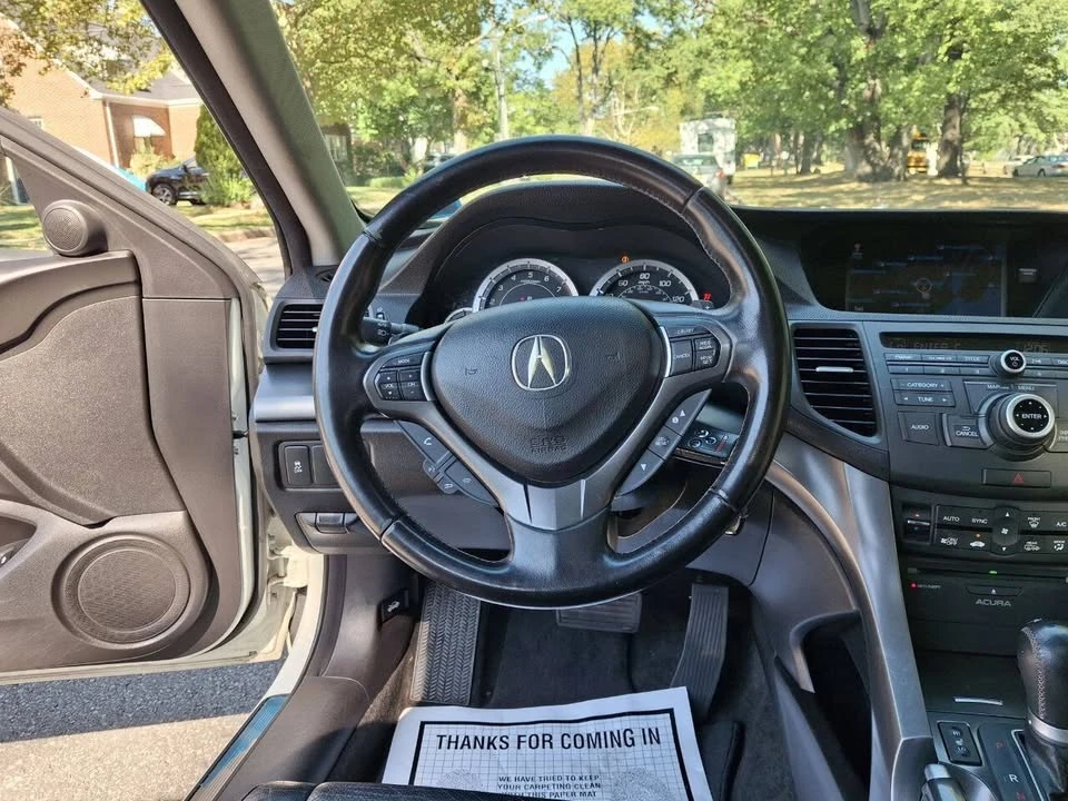 2011 Acura TSX 2nd Gen - Image 15 of 19