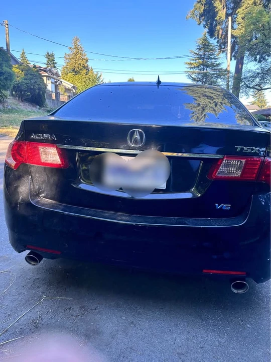 2011 Acura TSX 2nd Gen - Image 2 of 5