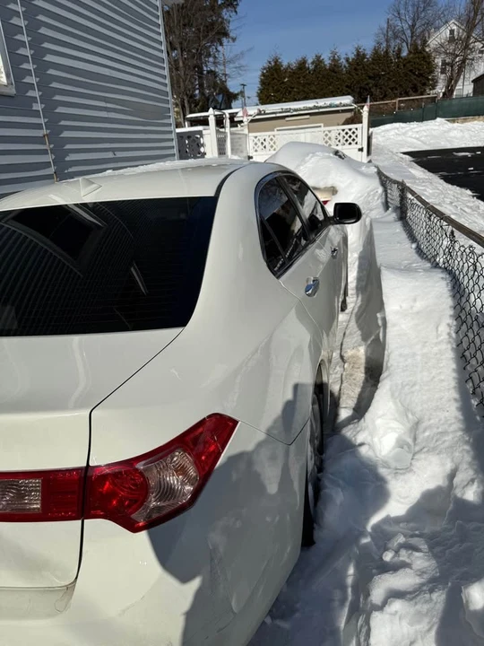 2011 Acura TSX 2nd Gen - Image 2 of 4