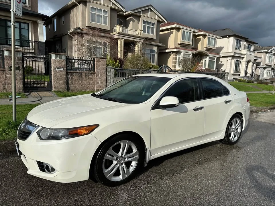 2011 Acura TSX 2nd Gen - Image 2 of 8
