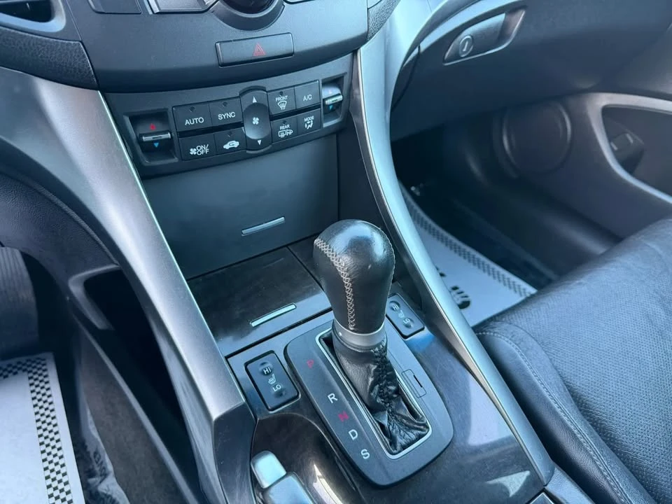 2011 Acura TSX 2nd Gen - Image 18 of 20