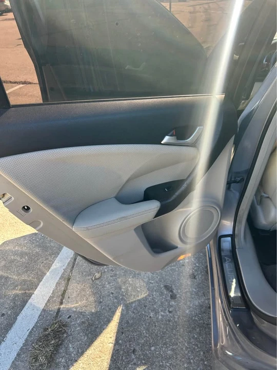2011 Acura TSX 2nd Gen - Image 13 of 13