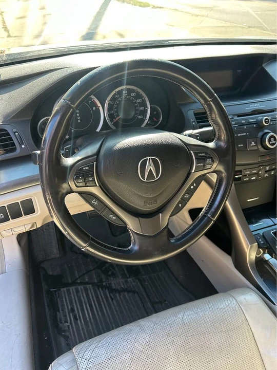 2011 Acura TSX 2nd Gen - Image 9 of 13