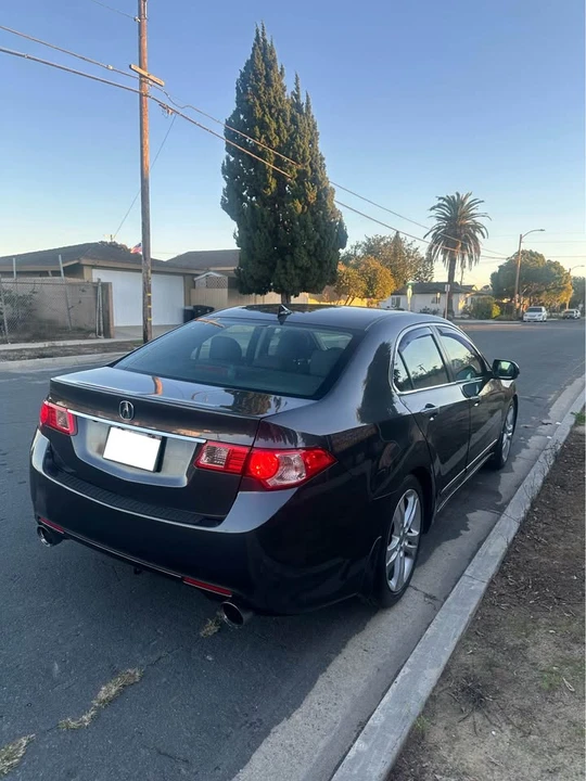 2011 Acura TSX 2nd Gen - Image 6 of 12