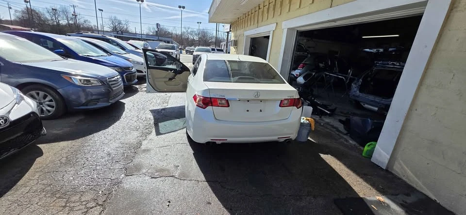 2011 Acura TSX 2nd Gen - Image 4 of 13