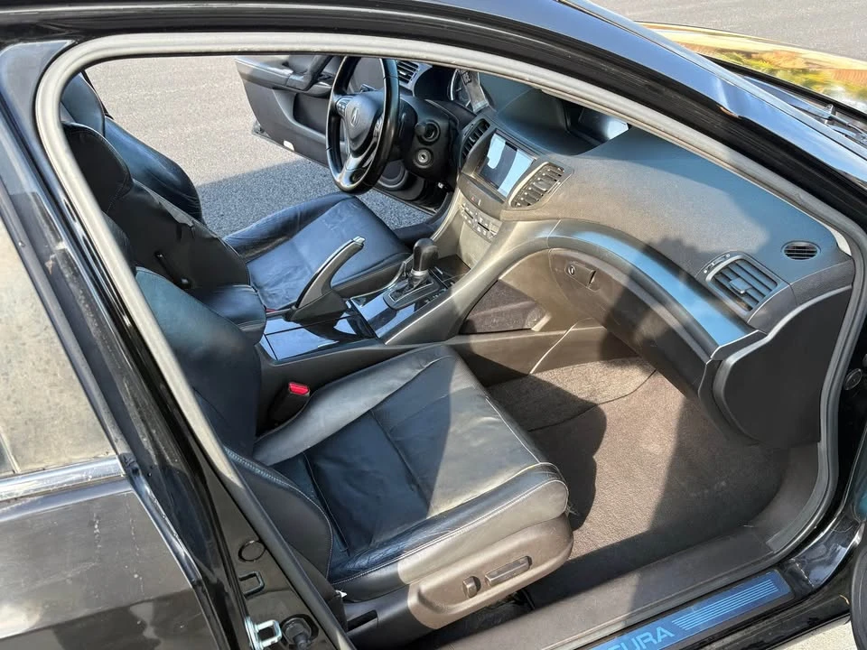 2011 Acura TSX 2nd Gen - Image 7 of 12