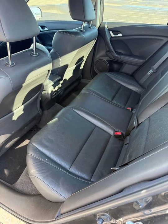2011 Acura TSX 2nd Gen - Image 6 of 8