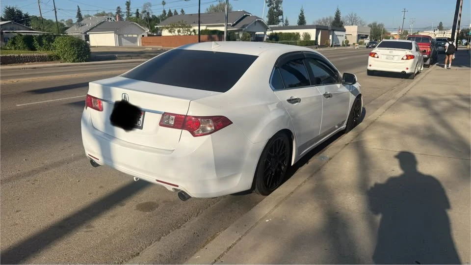 2011 Acura TSX 2nd Gen - Image 2 of 12
