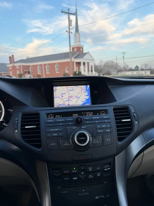 2011 Acura TSX 2nd Gen - Image 13 of 15