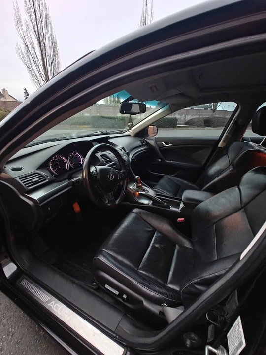 2011 Acura TSX 2nd Gen - Image 5 of 7