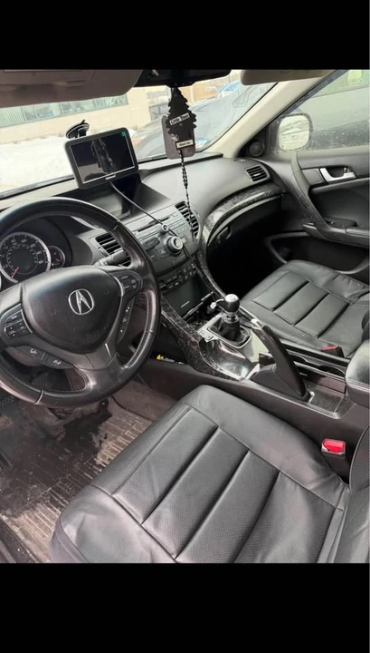 2011 Acura TSX 2nd Gen - Image 6 of 8
