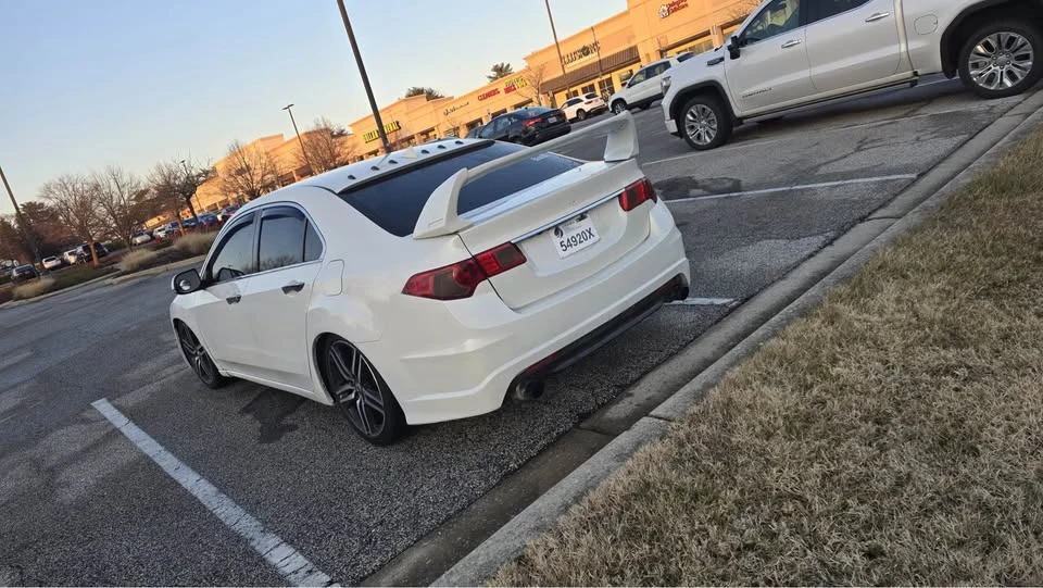 2011 Acura TSX 2nd Gen - Image 9 of 20