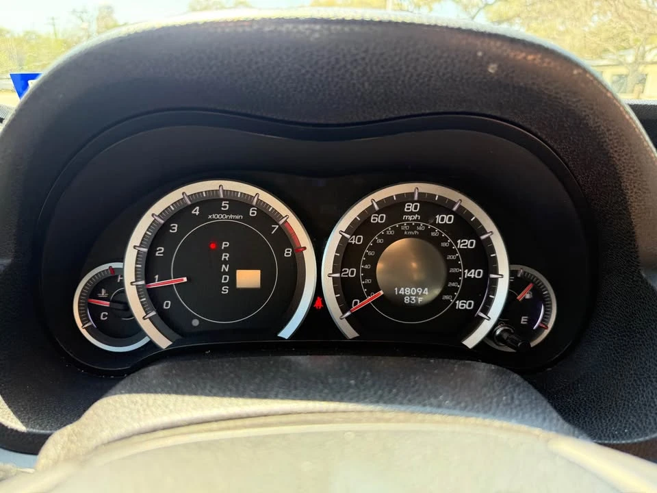 2011 Acura TSX 2nd Gen - Image 5 of 9