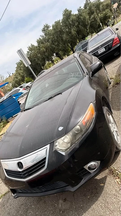2011 Acura TSX 2nd Gen - Image 2 of 3
