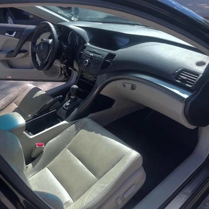2011 Acura TSX 2nd Gen - Image 5 of 8
