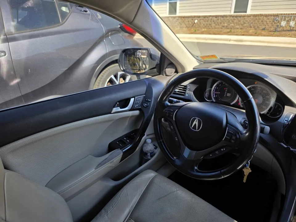 2011 Acura TSX 2nd Gen - Image 10 of 10