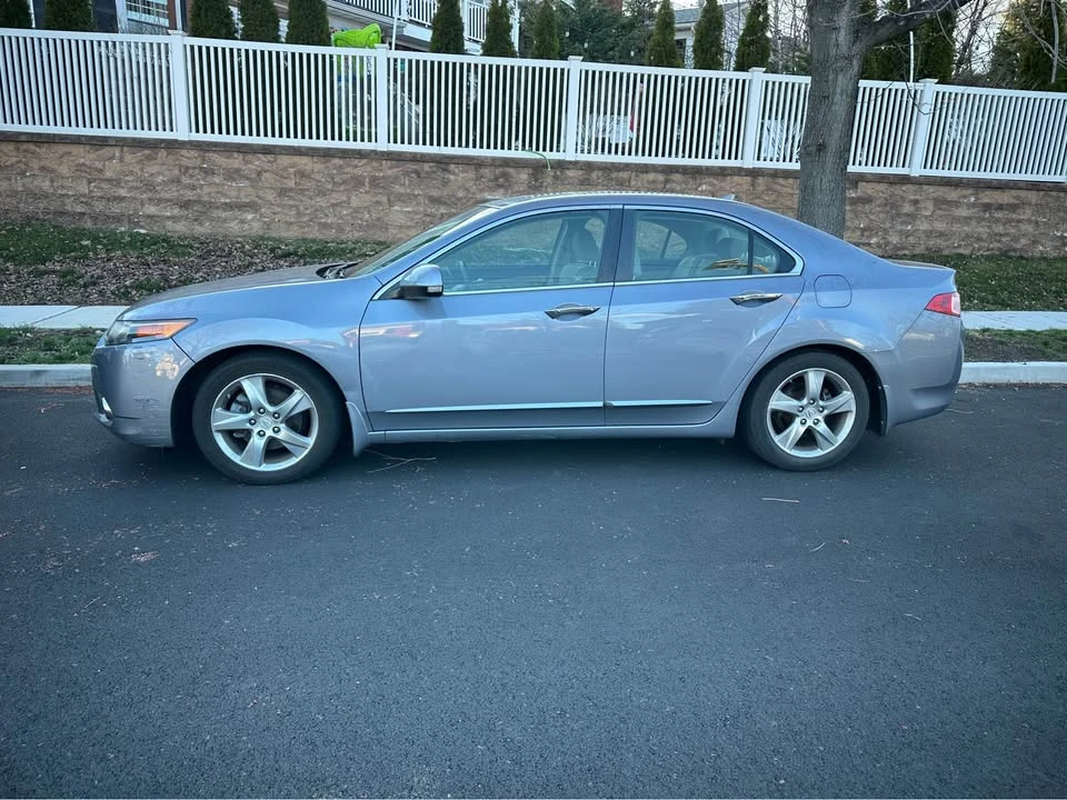 2011 Acura TSX 2nd Gen - Image 4 of 6