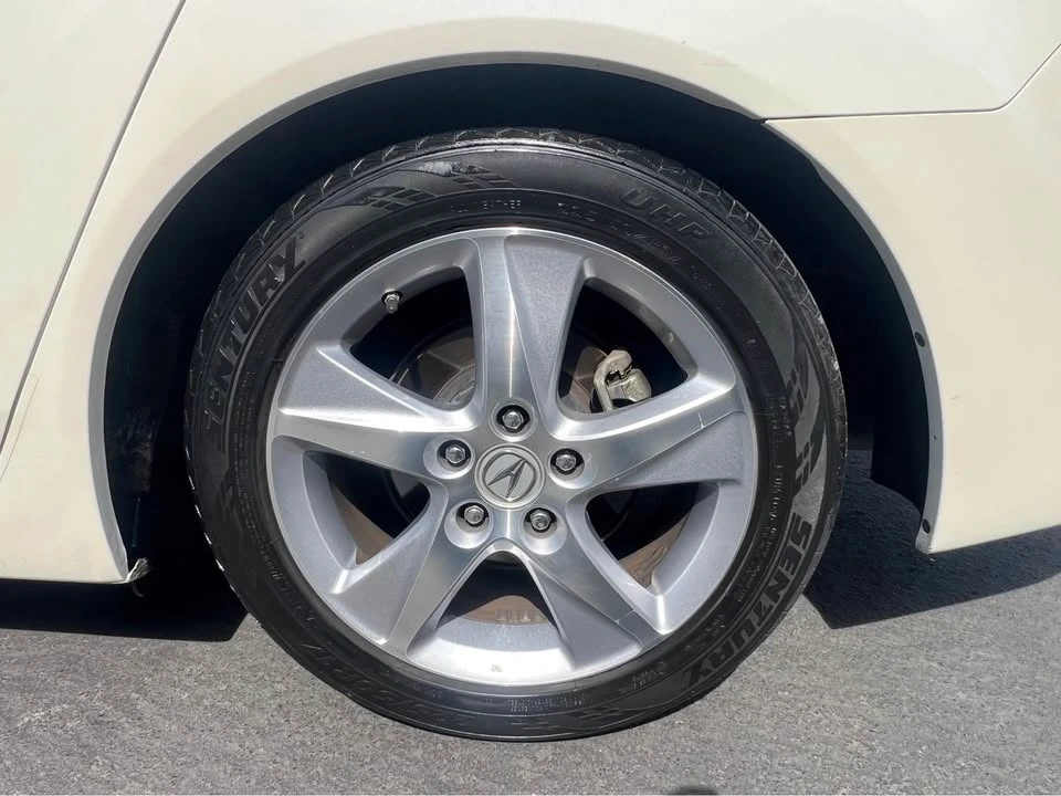 2011 Acura TSX 2nd Gen - Image 18 of 19