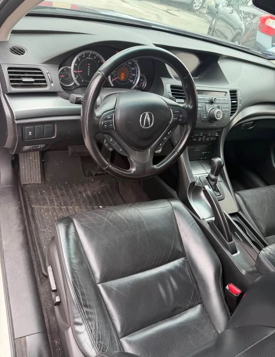 2011 Acura TSX 2nd Gen - Image 9 of 19