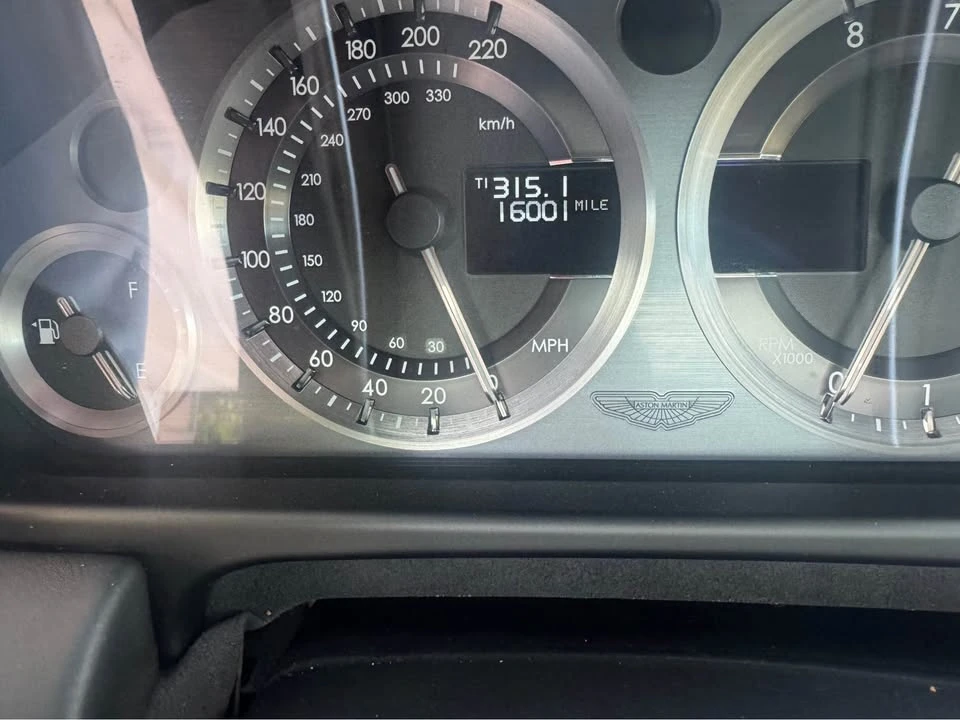 2011 Aston Martin DB9 - Image 7 of 8