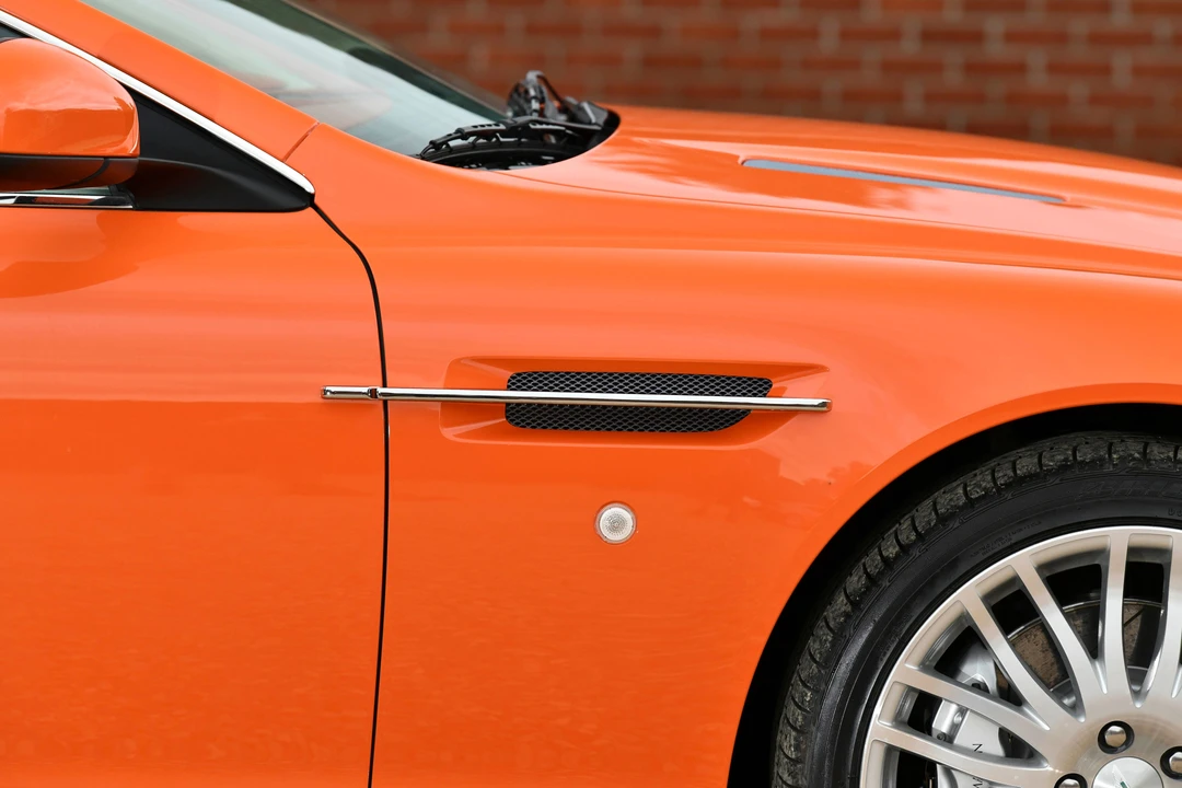 2011 Aston Martin DB9 - Image 18 of 31