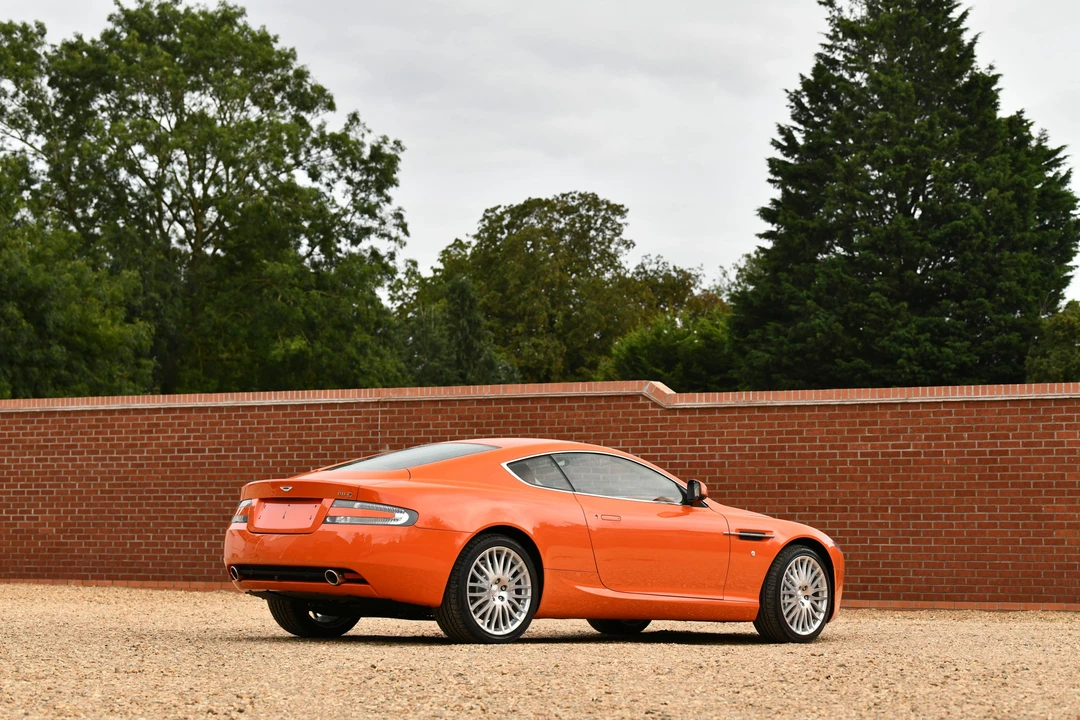 2011 Aston Martin DB9 - Image 24 of 31
