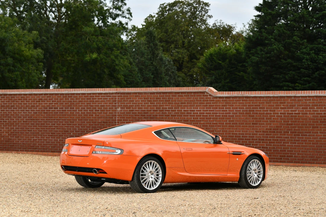 2011 Aston Martin DB9 - Image 22 of 31